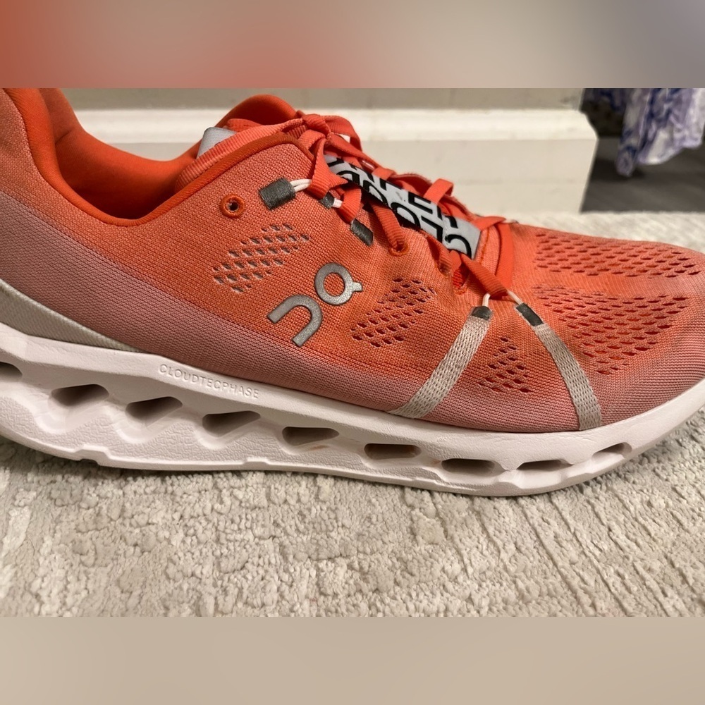 On Running CloudSurfer -Cloudtechase Helion